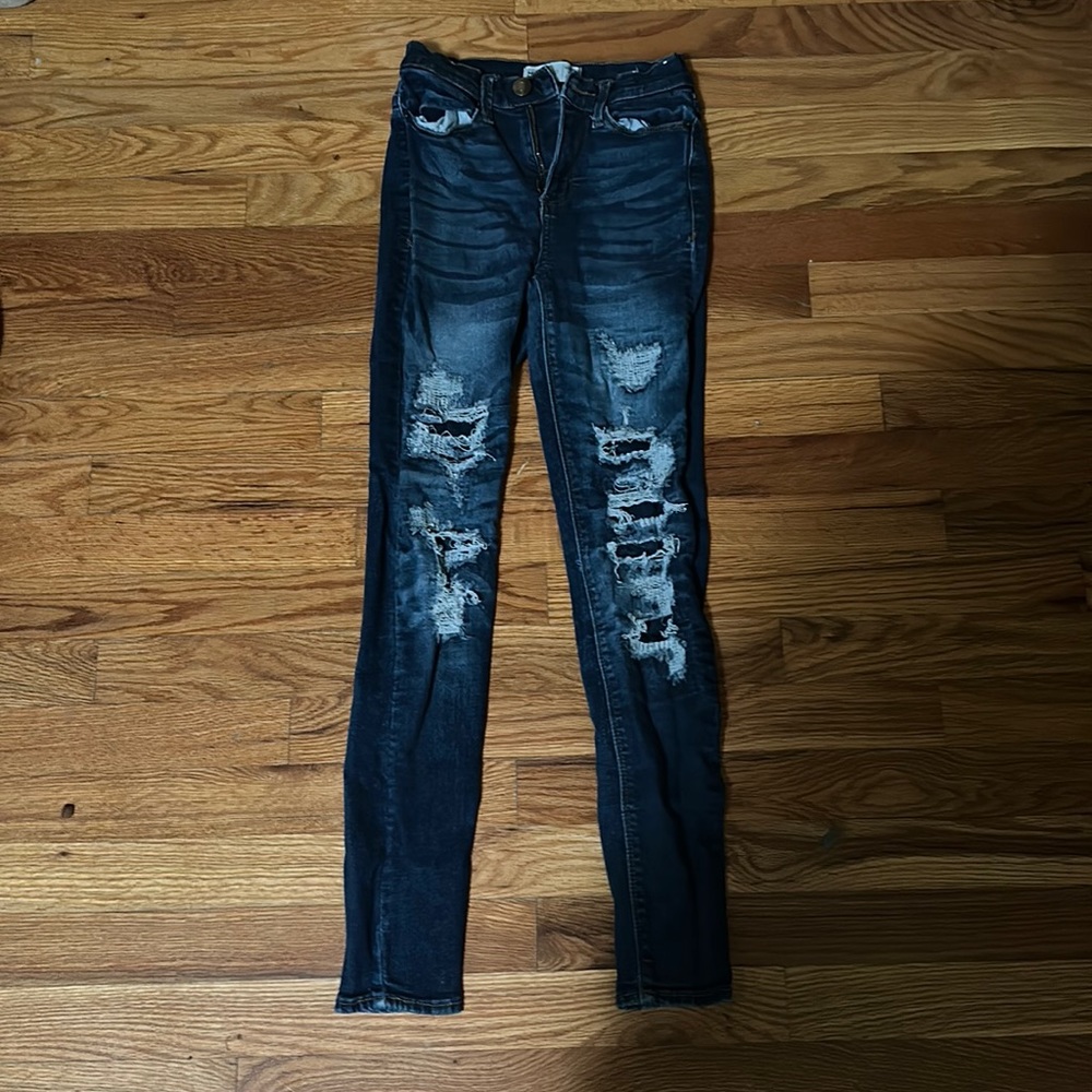 Size 0 high waisted ankle jegging, holes have fabric behind them